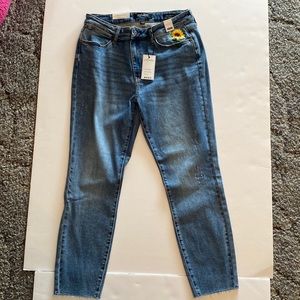 Judy Blue Relaxed Fit Denim